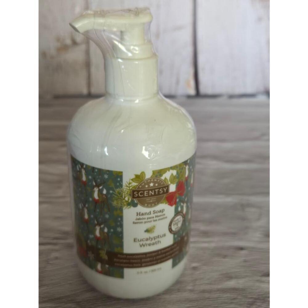 Scentsy Hand Soap Eucalyptus Wreath 15.5 fl oz